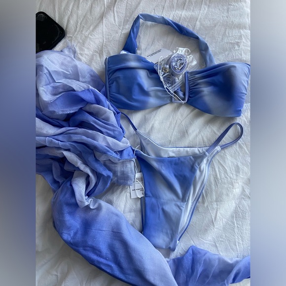 NWT FULL SET - bandeau top, itsy bottom, Mykonos sarong Monday Swimwear (Cloud) - Picture 6 of 7